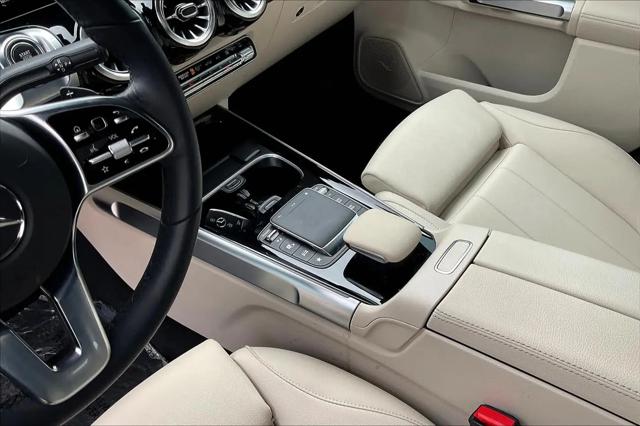 2023 Mercedes-Benz EQB 300 4MATIC