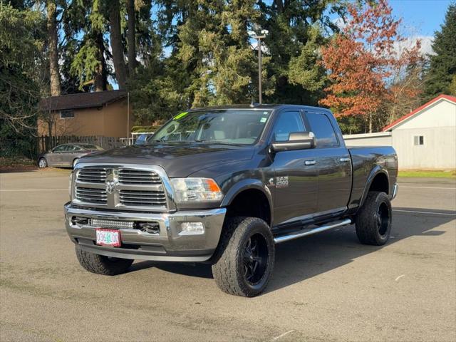 2017 RAM 2500 Big Horn Crew Cab 4x4 64 Box