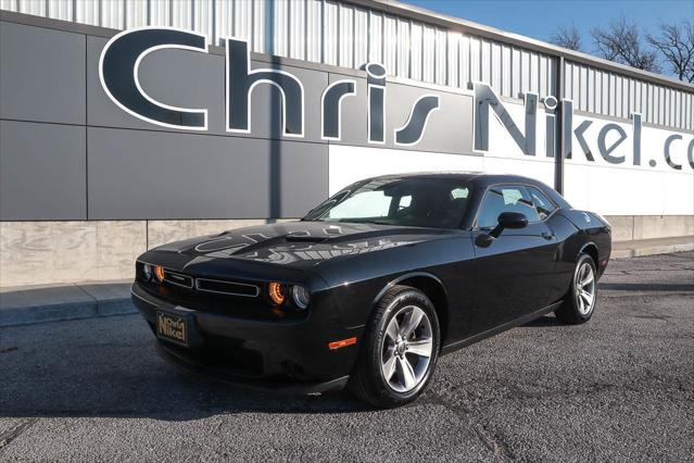 2016 Dodge Challenger SXT