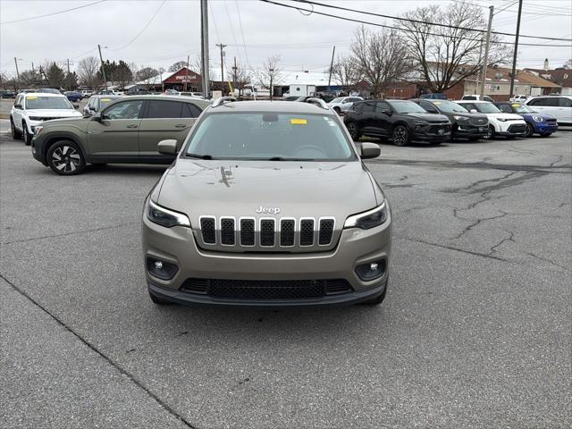 2019 Jeep Cherokee Latitude Plus 4x4 2019 Jeep Cherokee Latitude Plus 4x4