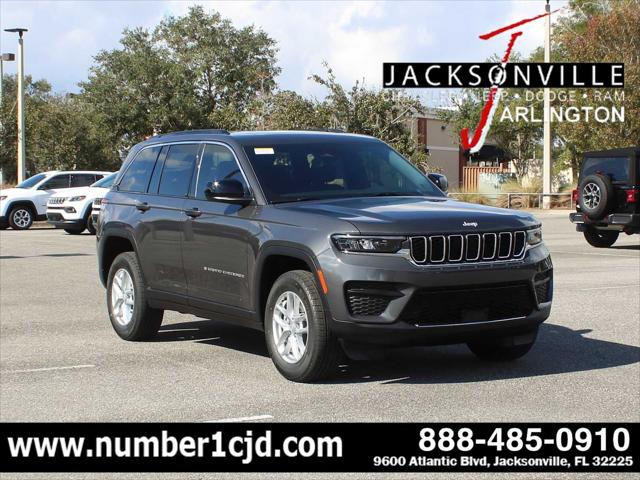 2025 Jeep Grand Cherokee GRAND CHEROKEE LAREDO X 4X2