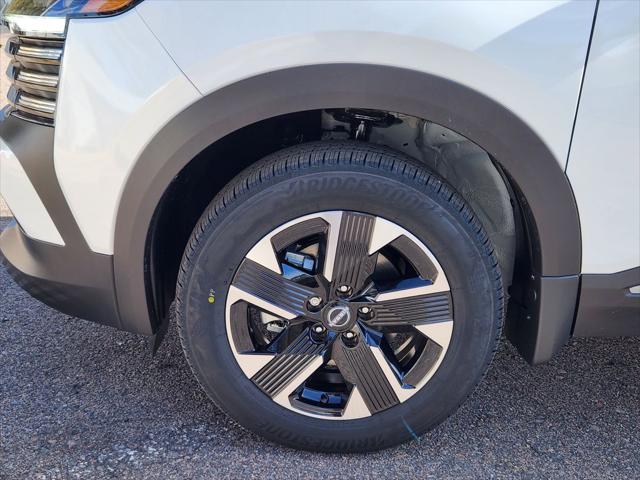 2025 Nissan Kicks SR Intelligent AWD
