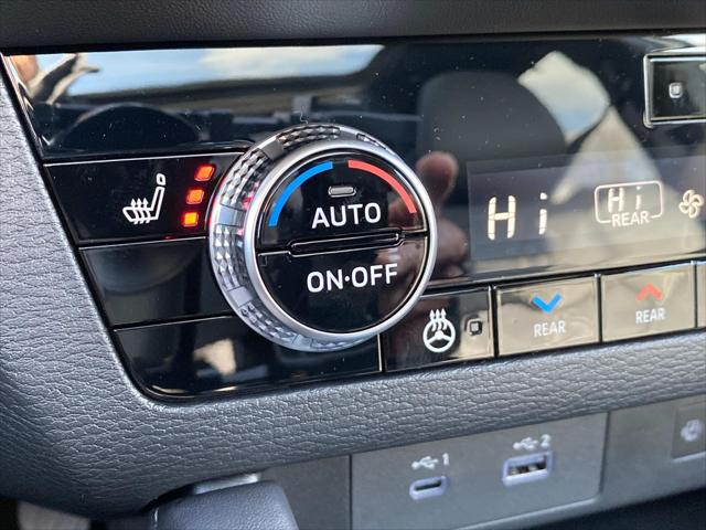 2025 Mitsubishi Outlander PHEV SEL Black Edition