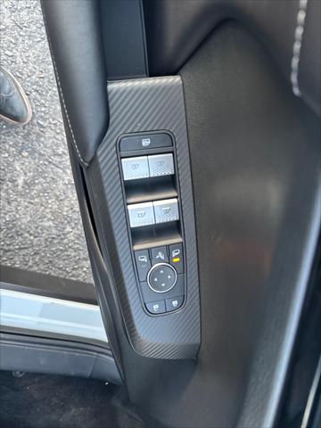 2025 Mitsubishi Outlander PHEV SE S-AWC