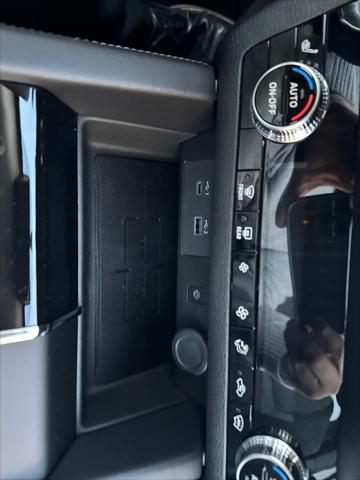 2025 Mitsubishi Outlander PHEV SE S-AWC