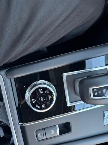 2025 Mitsubishi Outlander PHEV SE S-AWC