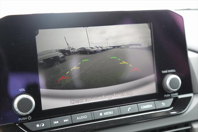 2025 Nissan Pathfinder S FWD
