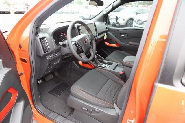 2025 Nissan Frontier Crew Cab PRO-X 4x2