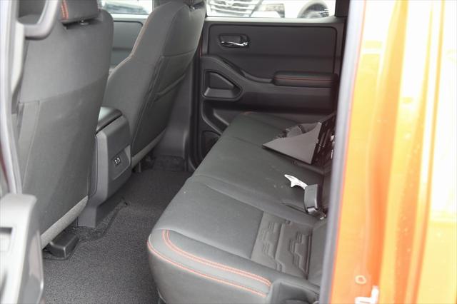 2025 Nissan Frontier Crew Cab PRO-X 4x2