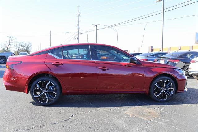 2025 Nissan Altima SR AWD