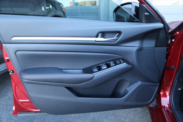 2025 Nissan Altima SR AWD