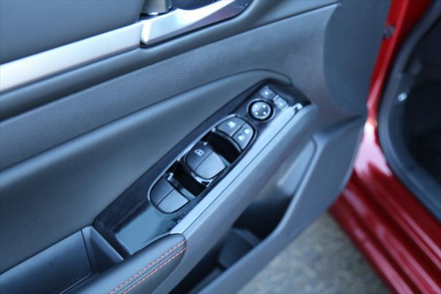 2025 Nissan Altima SR AWD