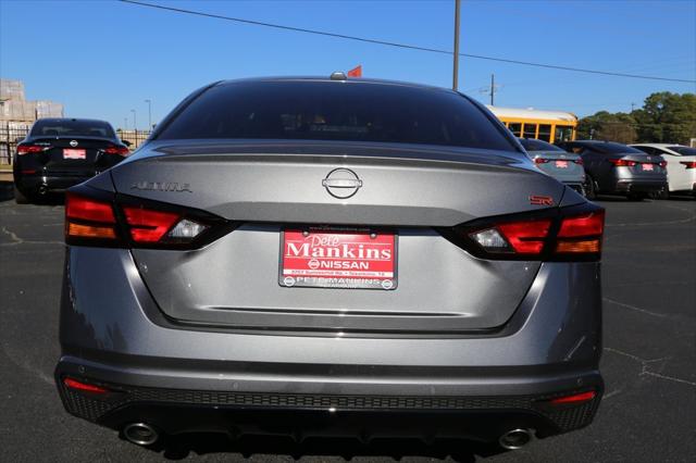 2025 Nissan Altima SR FWD