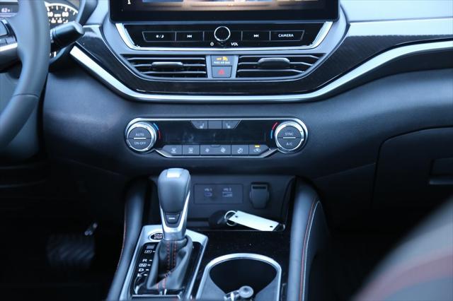 2025 Nissan Altima SR FWD