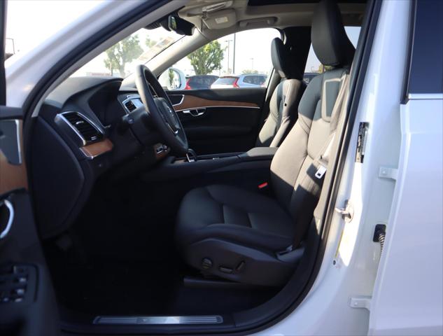 2025 Volvo XC90 B6 Plus 7-Seater