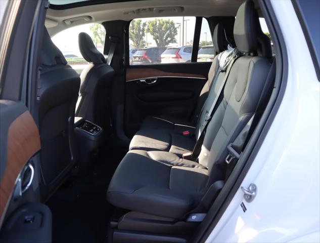 2025 Volvo XC90 B6 Plus 7-Seater
