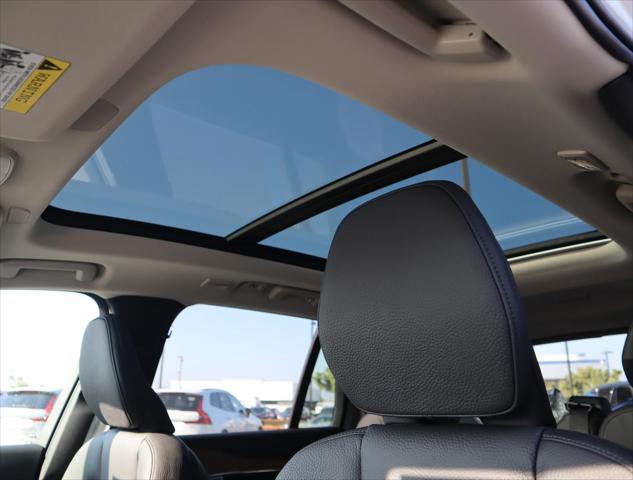 2025 Volvo XC90 B6 Plus 7-Seater