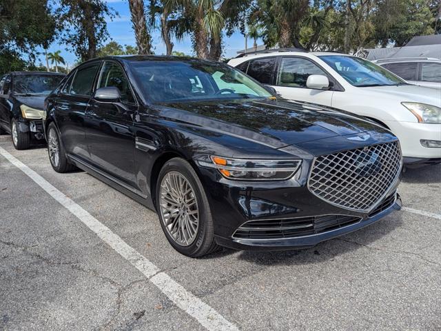 2022 Genesis G90