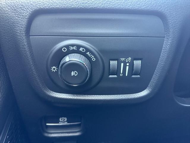 2025 Jeep Grand Cherokee GRAND CHEROKEE LIMITED 4X2