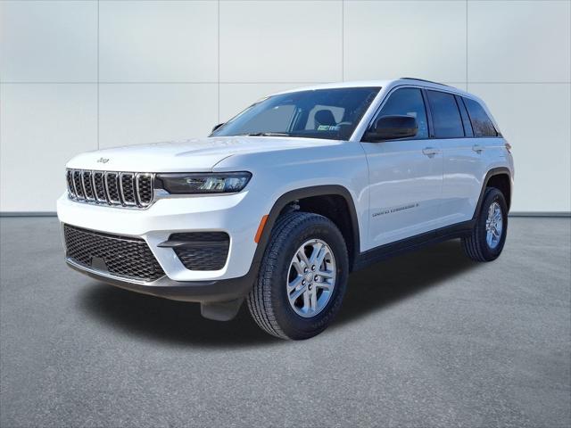2025 Jeep Grand Cherokee GRAND CHEROKEE LAREDO 4X4