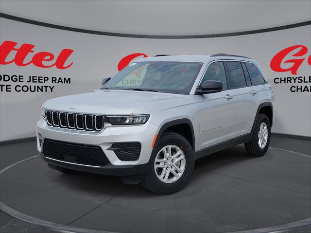 2025 Jeep Grand Cherokee GRAND CHEROKEE LAREDO 4X2