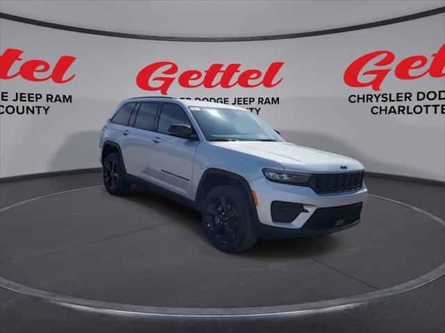 2025 Jeep Grand Cherokee GRAND CHEROKEE ALTITUDE 4X2