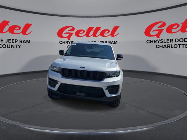 2025 Jeep Grand Cherokee GRAND CHEROKEE ALTITUDE 4X2