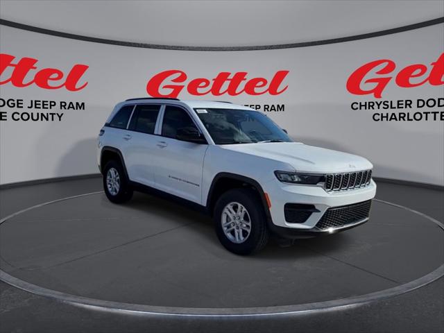 2025 Jeep Grand Cherokee GRAND CHEROKEE LAREDO 4X2