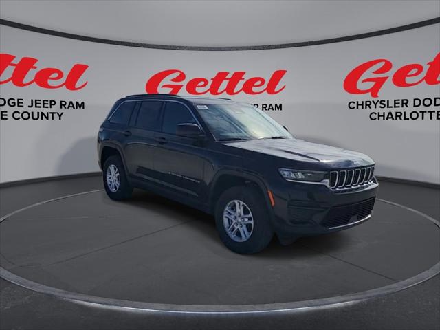 2025 Jeep Grand Cherokee GRAND CHEROKEE LAREDO 4X2