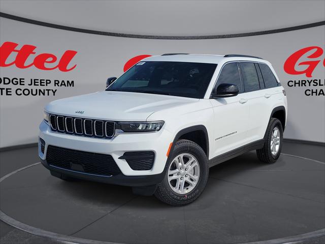 2025 Jeep Grand Cherokee GRAND CHEROKEE LAREDO 4X2