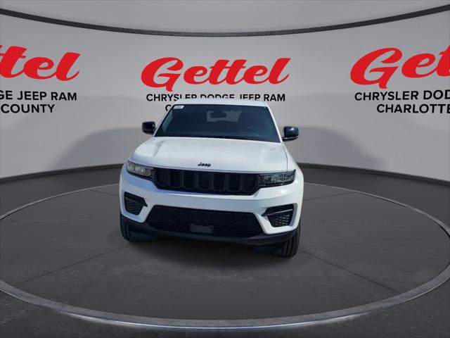 2025 Jeep Grand Cherokee GRAND CHEROKEE ALTITUDE 4X2