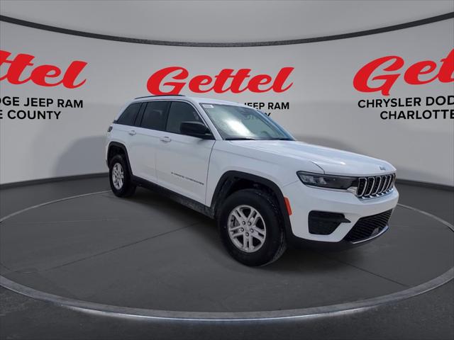 2025 Jeep Grand Cherokee GRAND CHEROKEE LAREDO 4X2