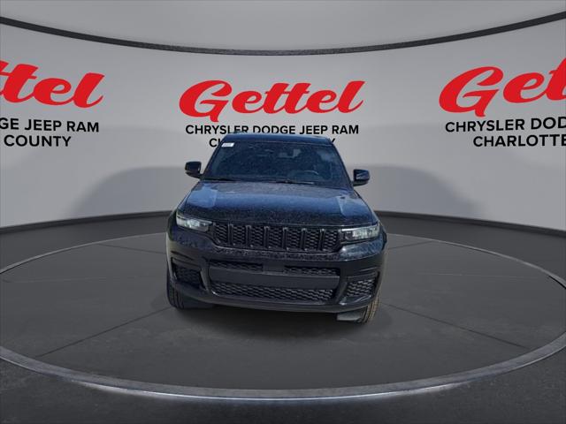 2025 Jeep Grand Cherokee GRAND CHEROKEE L ALTITUDE 4X2