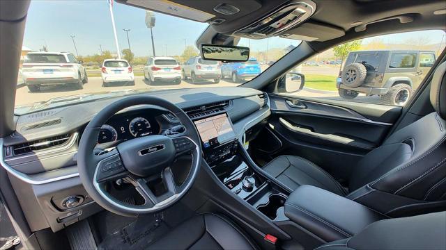 2025 Jeep Grand Cherokee GRAND CHEROKEE LIMITED 4X4 2025 Jeep Grand Cherokee GRAND CHEROKEE LIMITED 4X4