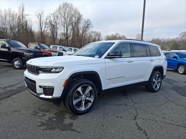 2025 Jeep Grand Cherokee GRAND CHEROKEE L LIMITED 4X4