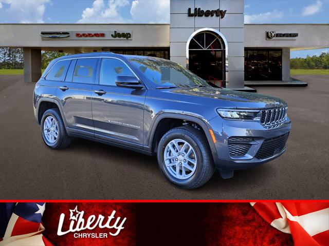 2025 Jeep Grand Cherokee GRAND CHEROKEE LAREDO X 4X2