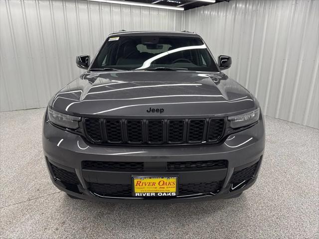 2025 Jeep Grand Cherokee GRAND CHEROKEE L ALTITUDE 4X2