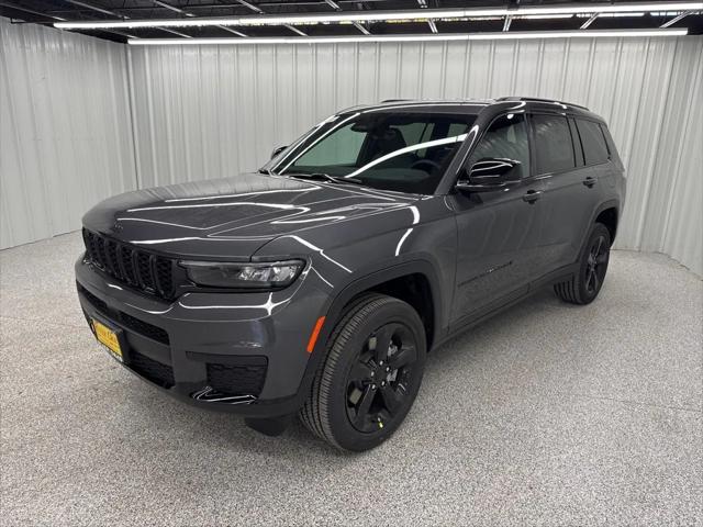 2025 Jeep Grand Cherokee GRAND CHEROKEE L ALTITUDE 4X2