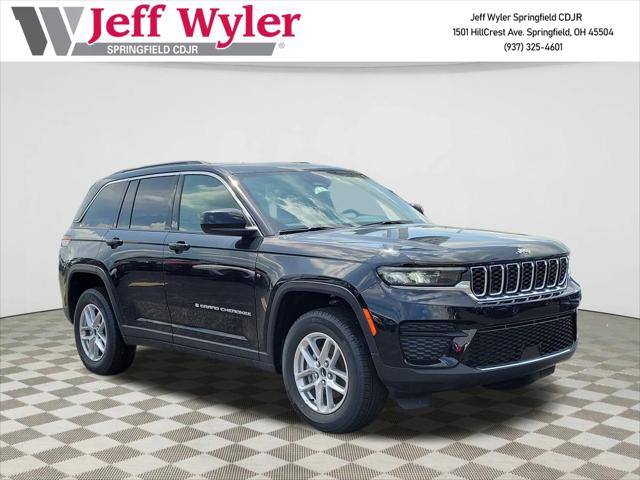 2025 Jeep Grand Cherokee GRAND CHEROKEE LAREDO X 4X4