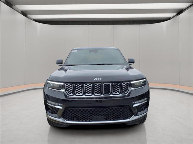 2025 Jeep Grand Cherokee GRAND CHEROKEE SUMMIT RESERVE 4X4