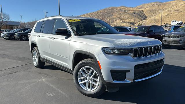 2025 Jeep Grand Cherokee GRAND CHEROKEE L LAREDO 4X4