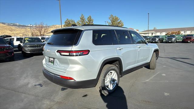2025 Jeep Grand Cherokee GRAND CHEROKEE L LAREDO 4X4