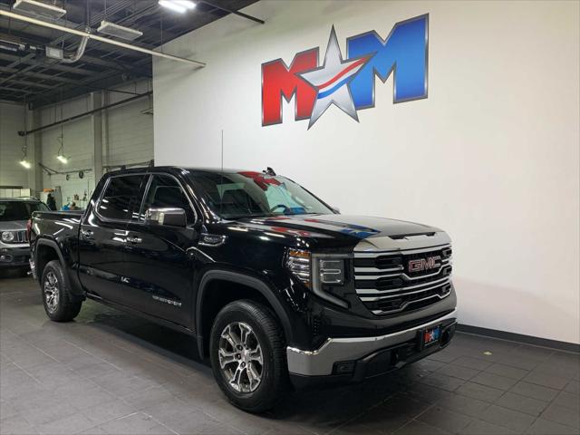 2022 GMC Sierra 1500 4WD Crew Cab Short Box SLT