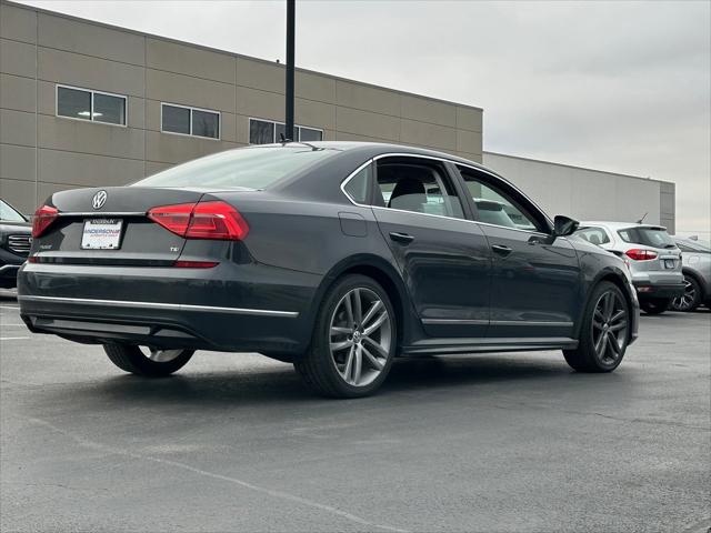 2016 Volkswagen Passat 1.8T R-Line