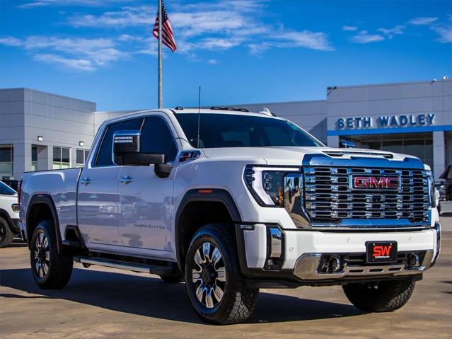 2024 GMC Sierra 2500HD 4WD Crew Cab Standard Bed Denali