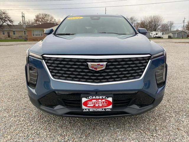 2024 Cadillac XT4 AWD Premium Luxury