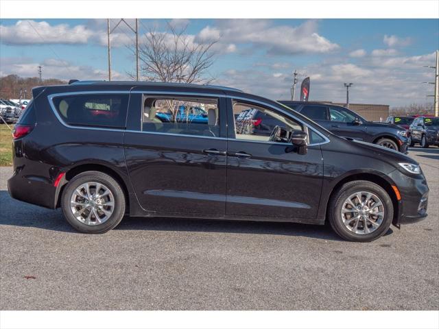 2021 Chrysler Pacifica Touring L AWD