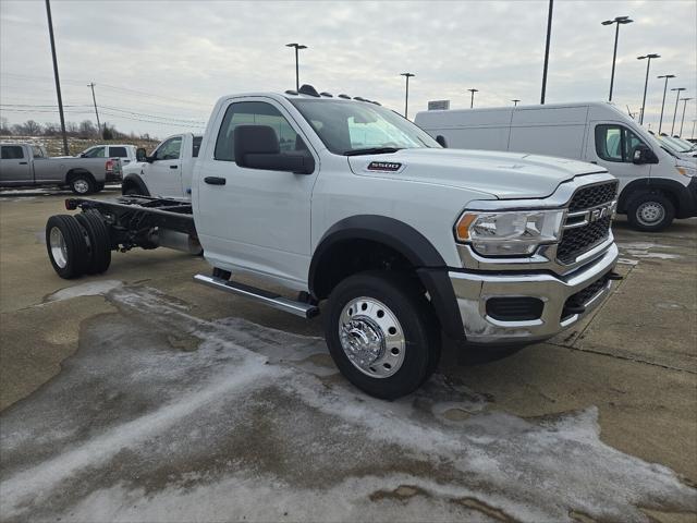 2024 RAM Ram 5500 Chassis Cab RAM 5500 TRADESMAN CHASSIS REGULAR CAB 4X2 108 CA