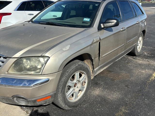 2004 Chrysler Pacifica Base