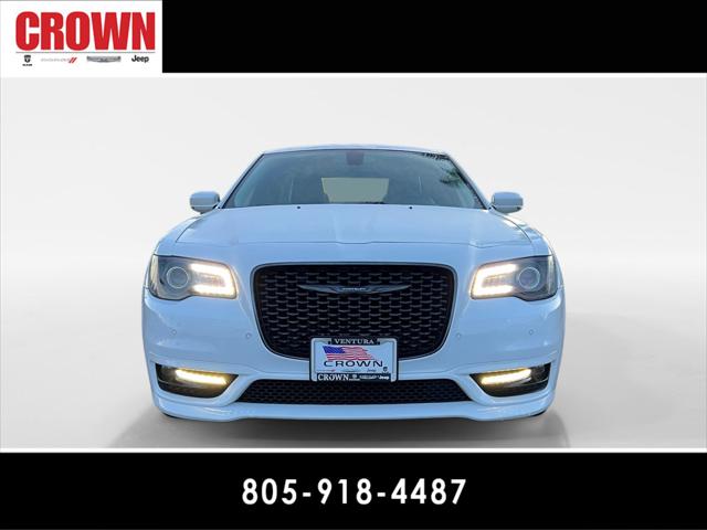 2022 Chrysler 300 Touring L AWD